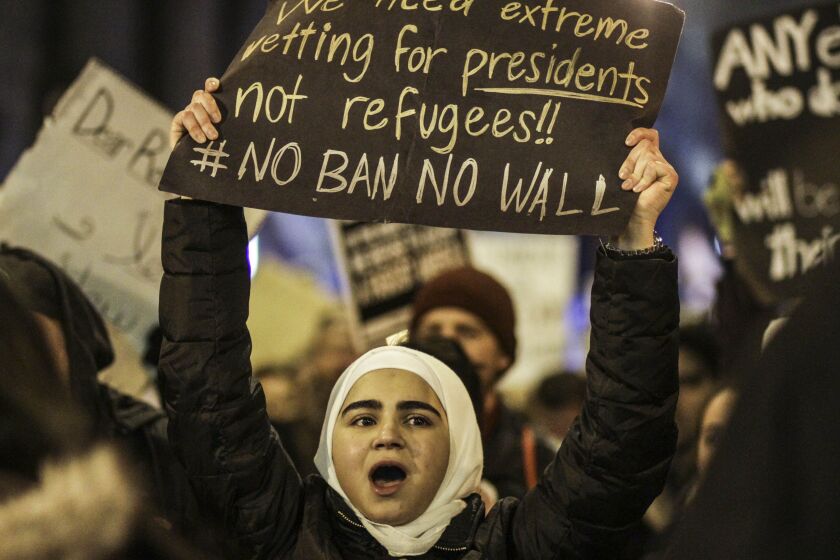 A protest Wednesday against President Donald Trump’s executive order on immigration started outside the Department of Homeland Security, 525 W Van Buren St. , before marching to Federal Plaza. | Maria Cardona/Sun-Times