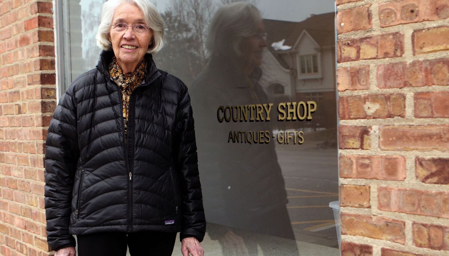 NextImg:Owner of Winnetka’s Country Shop leaves behind beautiful memories, exquisite art, wonderful friends