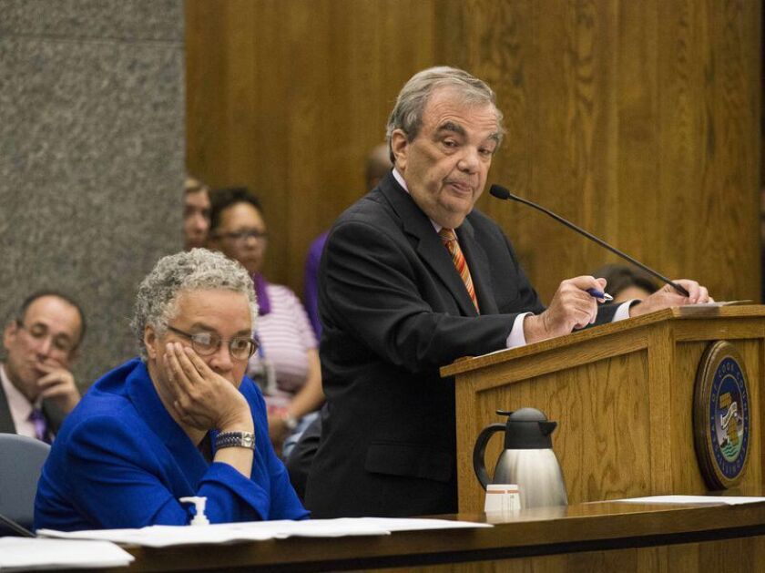 Cook County Board President Toni Preckwinkle, left, and Commissioner John P. Daley during a County Board meeting in 2015. File Photo. | Saiyna Bashir/Sun-Times