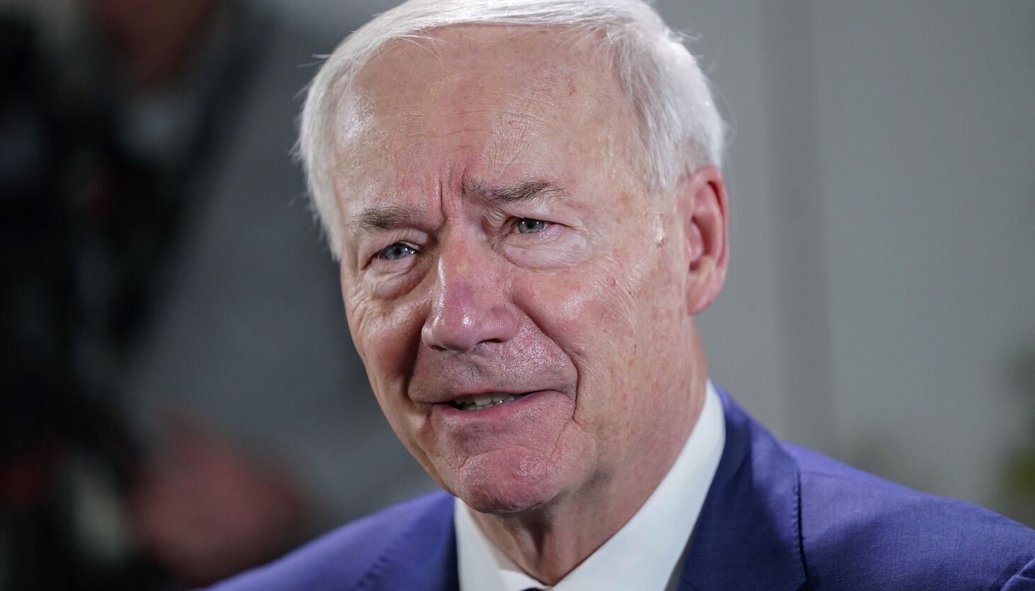 NextImg:Ex-Arkansas Asa Hutchinson launches 2024 GOP campaign; calls on Trump to step down