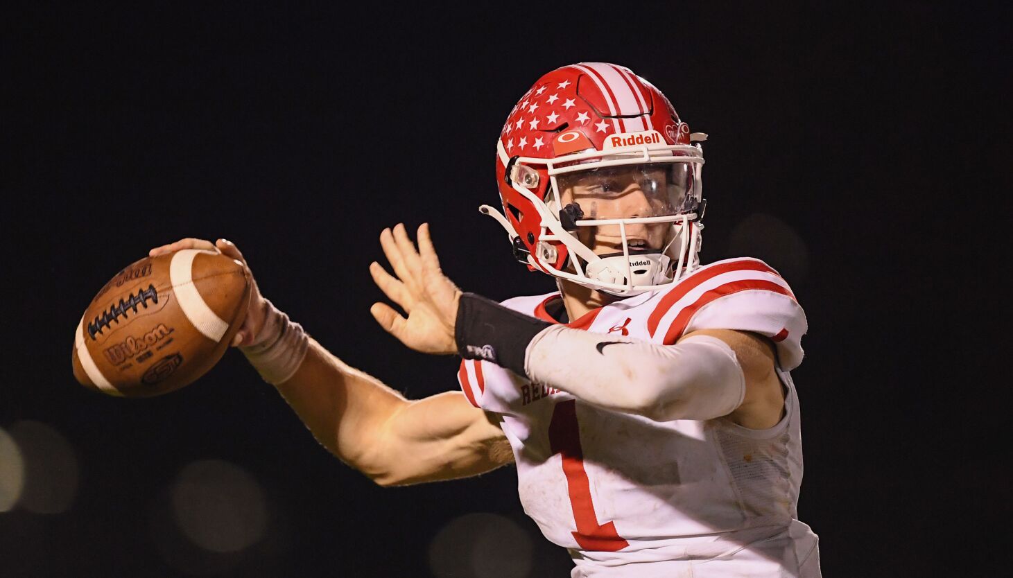 NextImg:Associated Press Illinois high school football rankings for Week 6