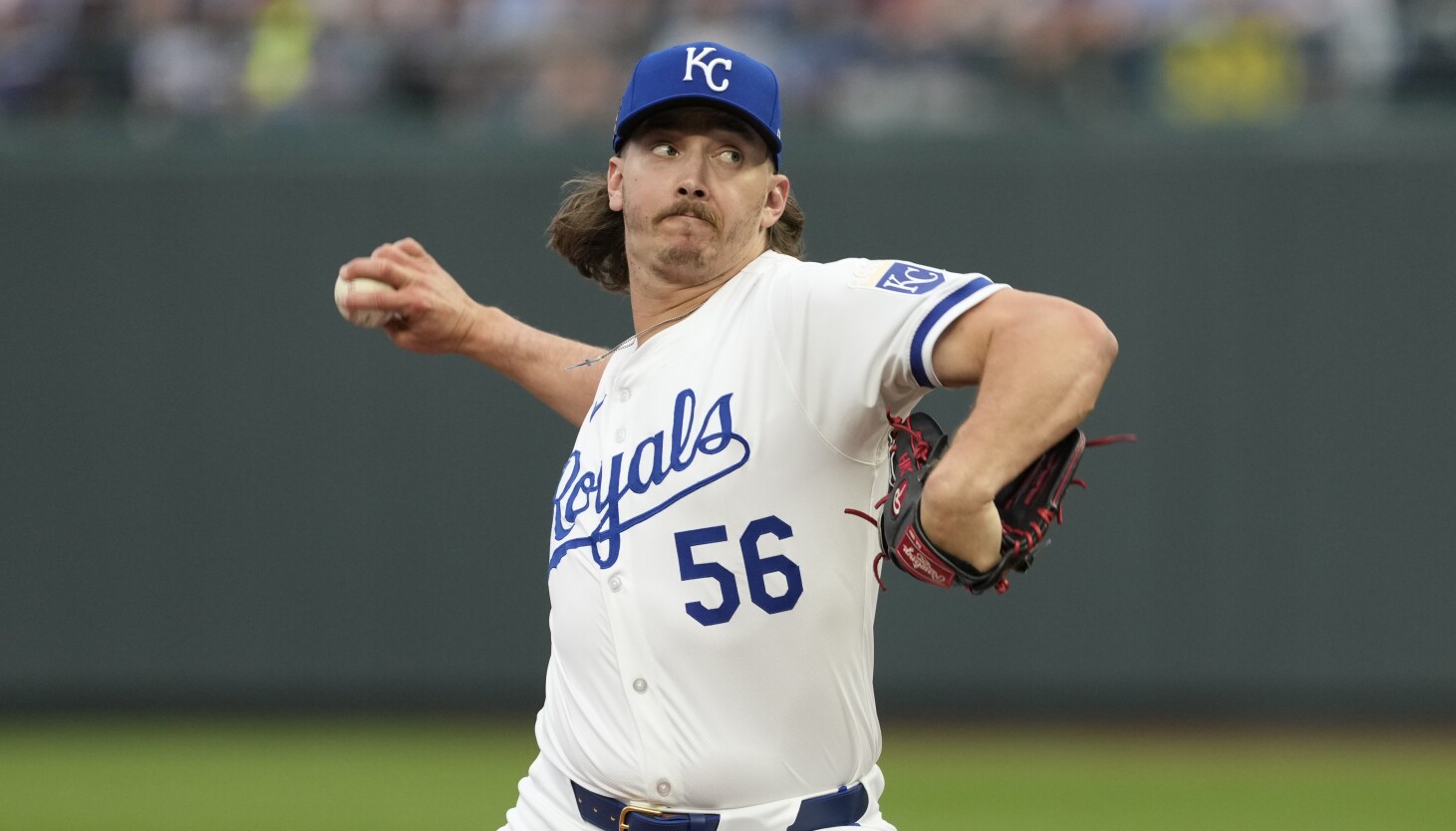 Cubs to sign right-hander Hunter Harvey, add velocity to bullpen