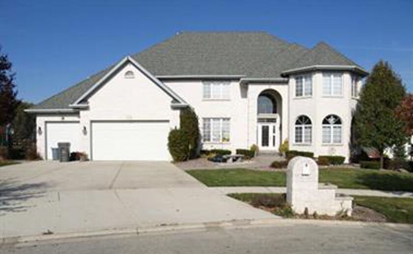 Vincent DelGiudice’s home in Orland Park, where federal agents seized more than $1 million in cash, gold, silver and jewelry.
