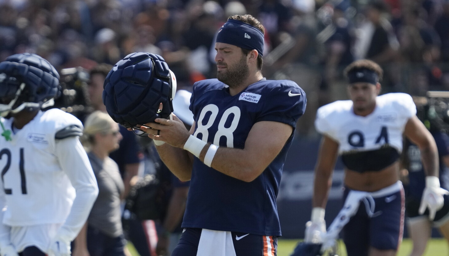 Bears Sign TE Stephen Carlson from Practice Squad Bears Sign TE Stephen Carlson from Practice Squad