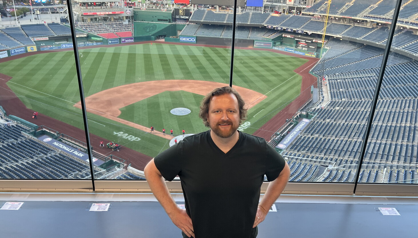 From the Capitol to the clubhouse, a Sun-Times politics reporter took a swing at covering baseball From the Capitol to the clubhouse, a Sun-Times politics reporter took a swing at covering baseball