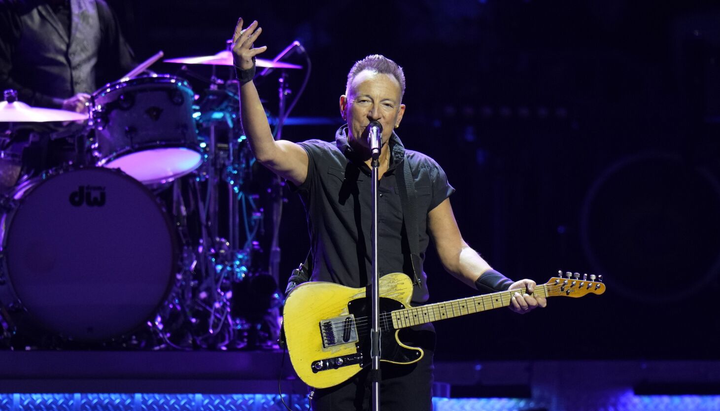 NextImg:Illness sidelines Bruce Springsteen tour, 3 concerts postponed