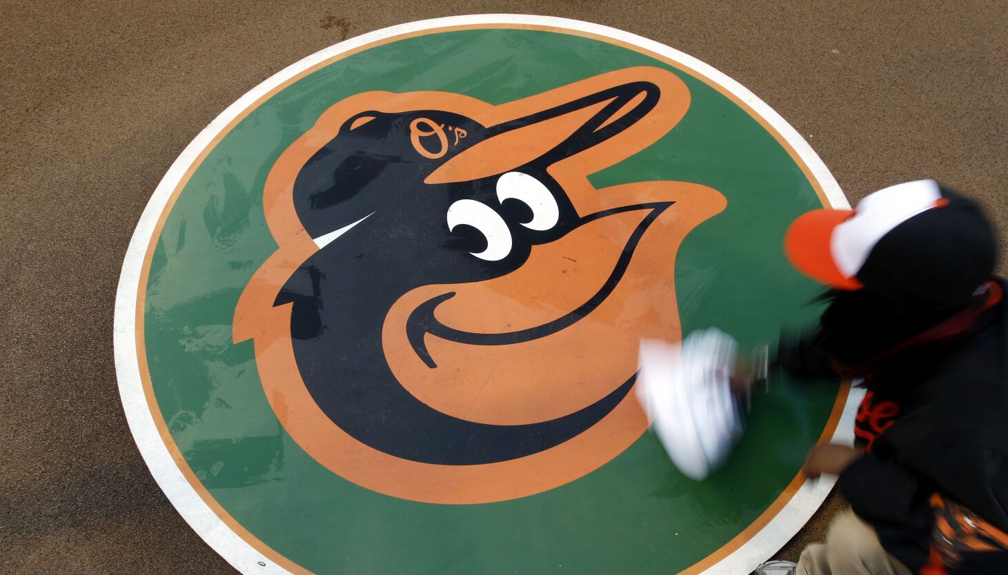 NextImg:By suspending announcer Kevin Brown, Orioles owner John Angelos starts petty PR war he can’t win