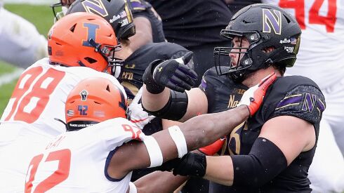 Illinois and Northwestern duke it out in 2020.