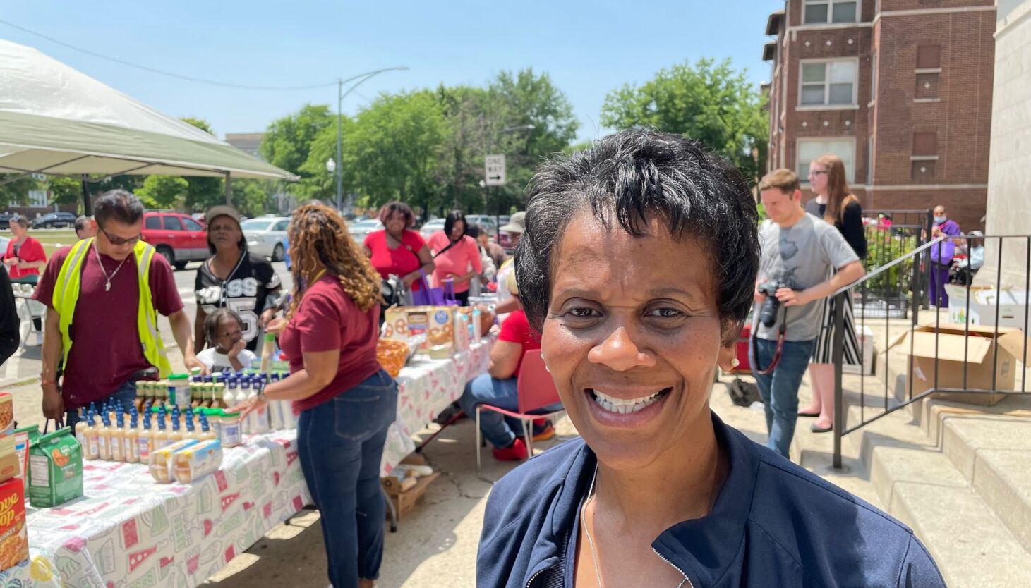 NextImg:Chicago paying volunteers to track heat, humidity for national climate study