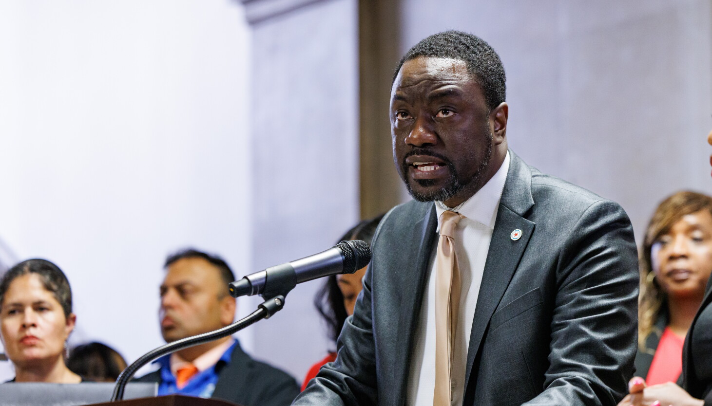 Chicago government leaders, advocates call for creation of a city Department of Gun Violence Reduction