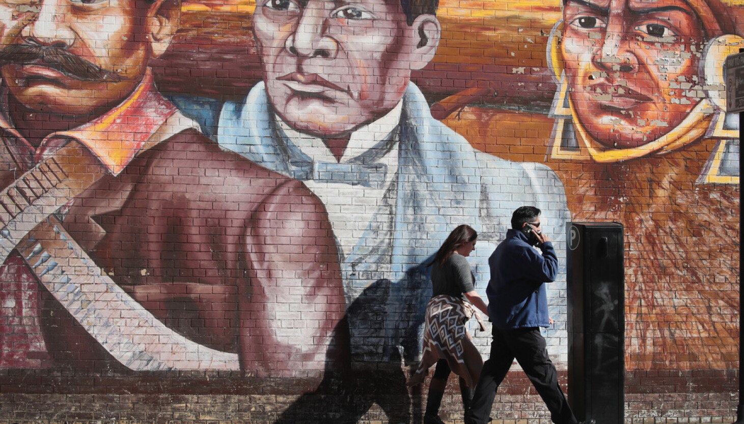 Sanctuary Laws: Shielding Chicago’s Immigrants Sanctuary Laws: Shielding Chicago’s Immigrants