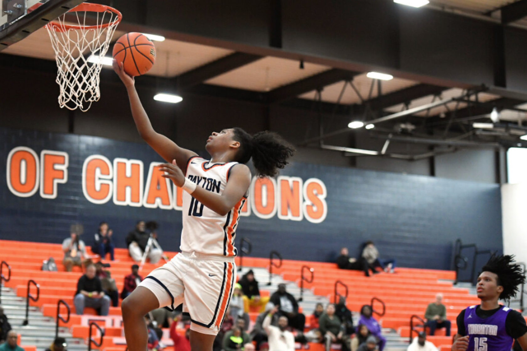 Sun Hum There's a lot of movement on the basketball court - Chicago Sun-Times