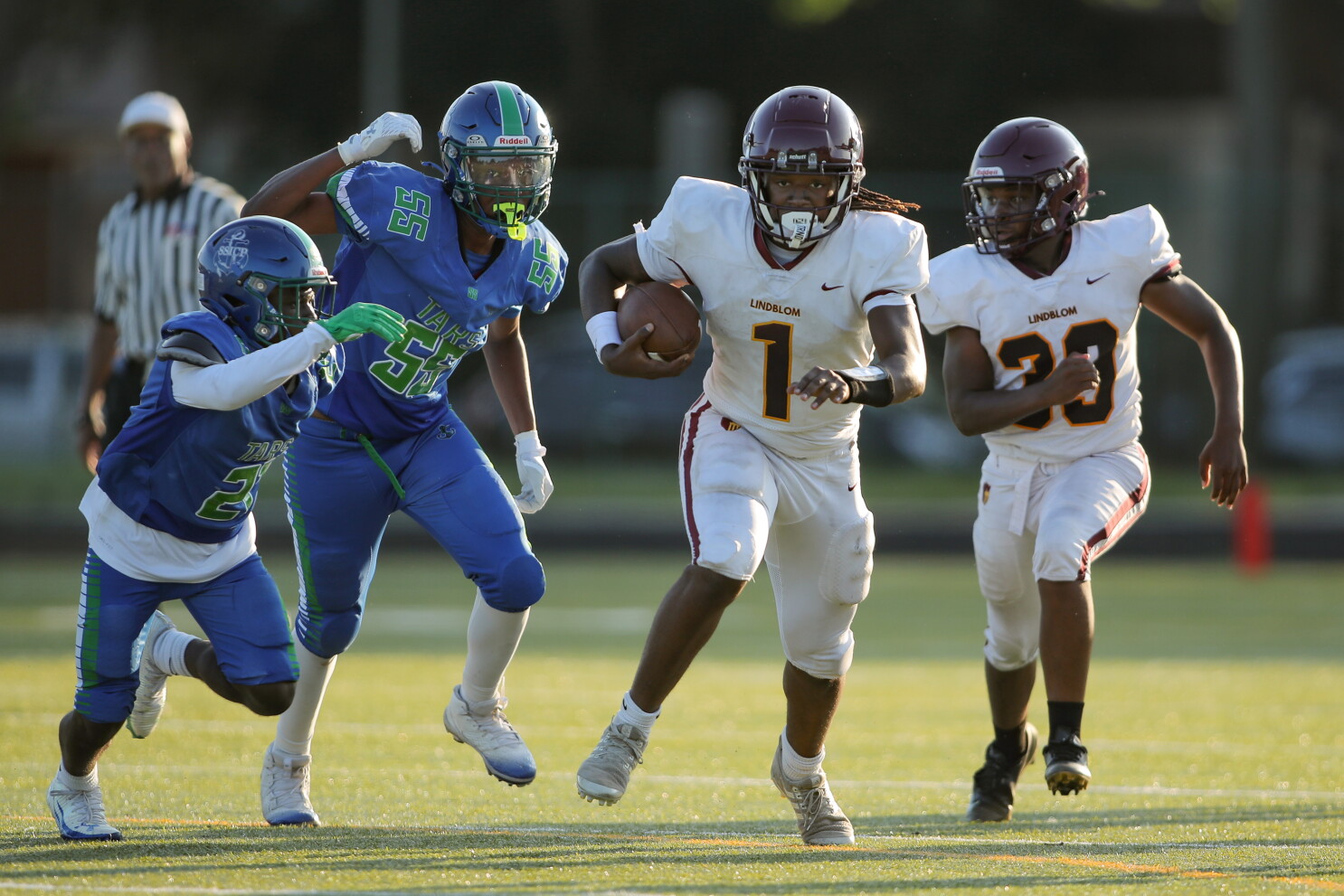 Experienced, stronger Juel Pryor sparks Lindblom past South Shore
