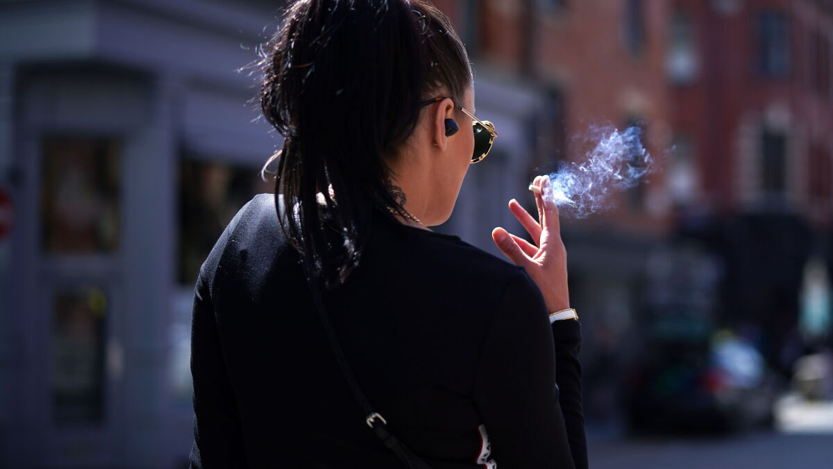 are menthol cigarettes banned in chicago Aldermen lift ban on cigarette sales near grade schools Ban On Sale Of Menthol