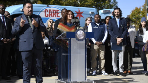 Mental health response teams now have night time hours, city officials say