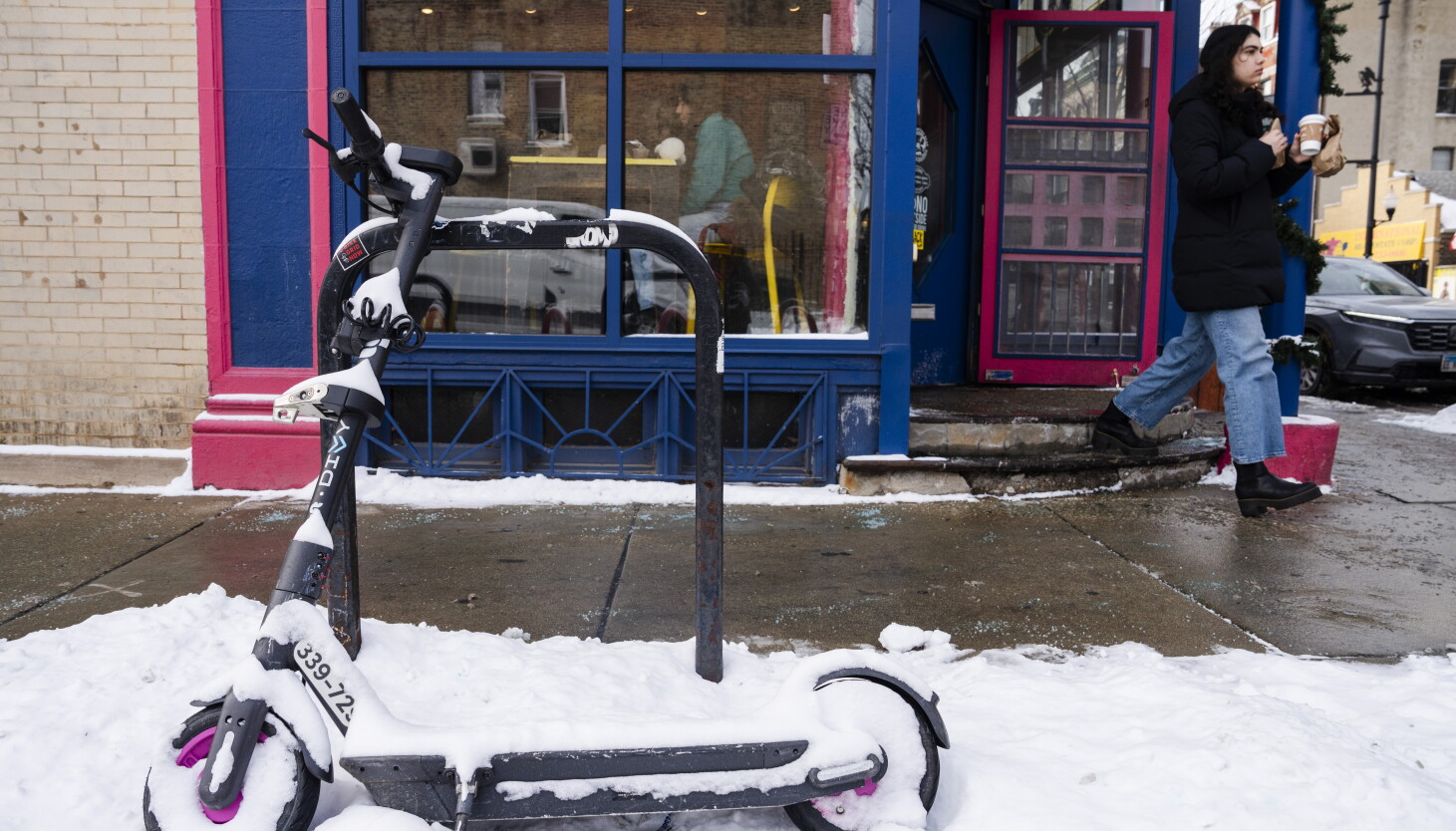Chicago could see snow, short-lived freezing temperatures this weekend, National Weather Service says - Vimarsana News