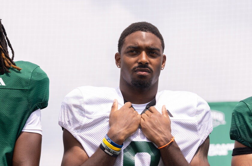 CSUFOOTBALL_260806-029.jpg
