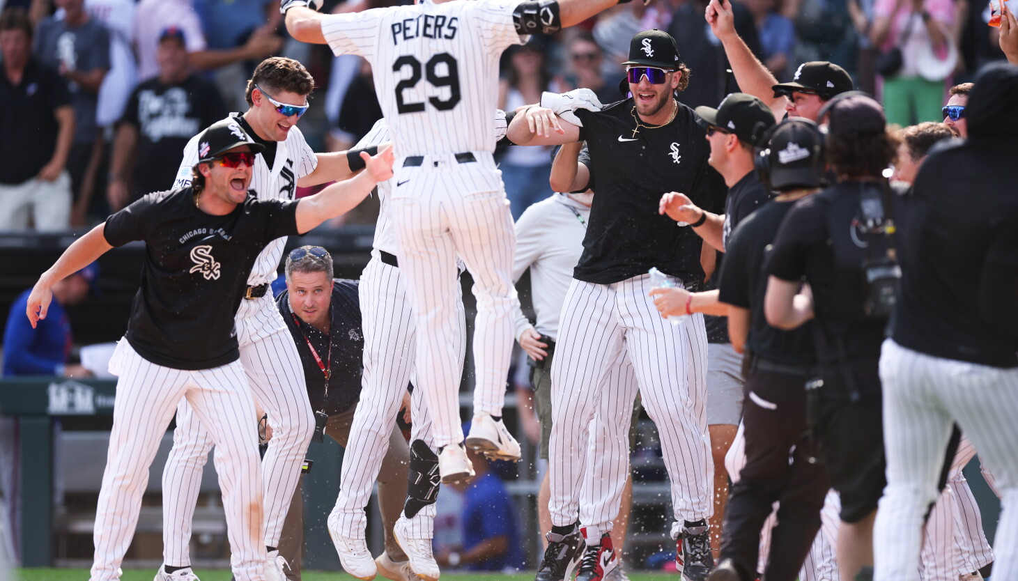 White Sox are walk-off winners for the 11th time after Tristan Peters stuns Mets with ninth-inning blast