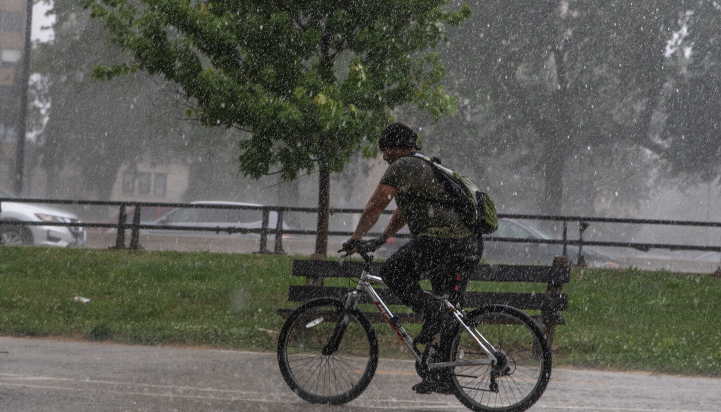 Chicago sees slight air quality improvement, but hazardous conditions expected to return Sunday