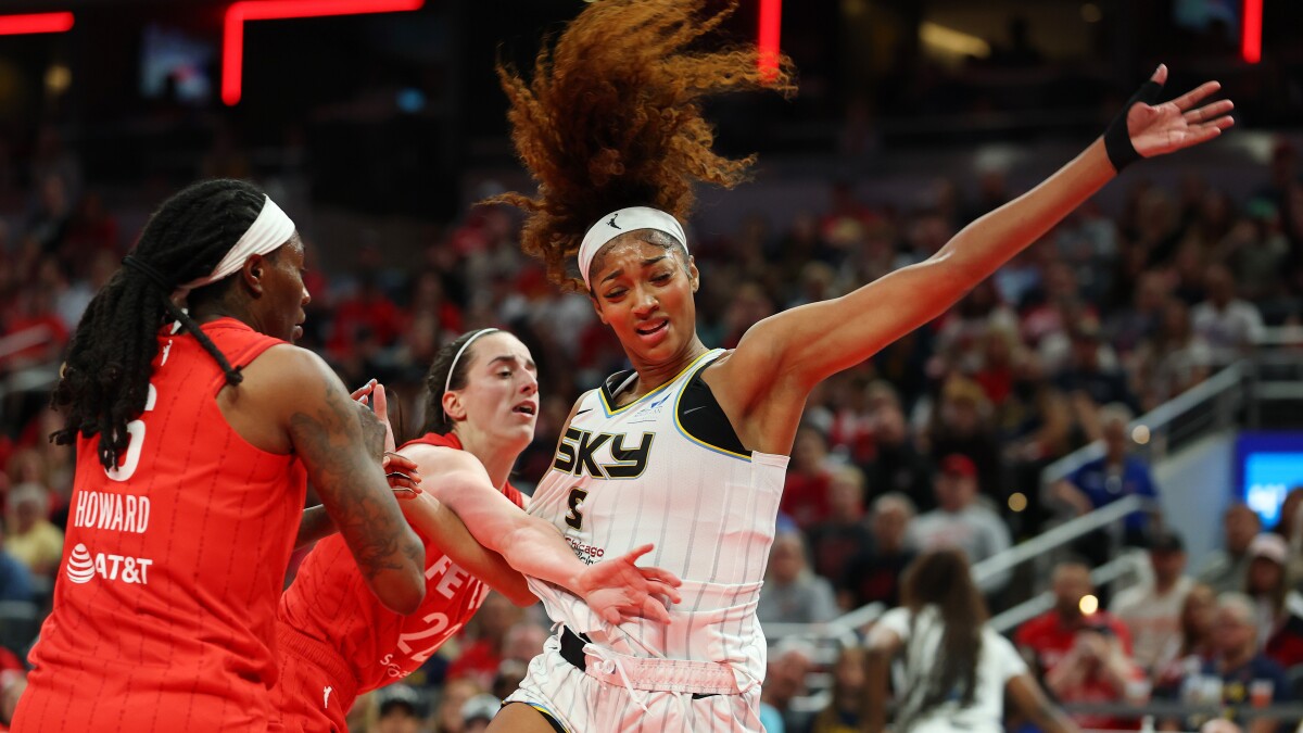 Tempers erupt as Caitlin Clark commits flagrant foul on Angel Reese in Sky's 93-58 loss to Fever - Chicago Sun-Times