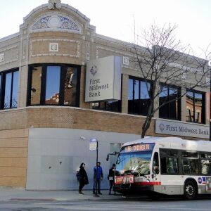 The CTA No. 66 Chicago Avenue bus picks up commuters headed downtown. | Alisa Hauser/For the Sun-Times