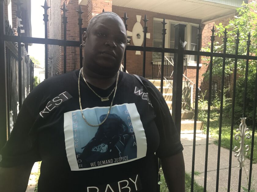 Panzy Edwards stands in front of the address where her 15-year-old son, Dakota Bright, was fatally shot by a Chicago police officer in 2012. | Tom Schuba/Sun-Times