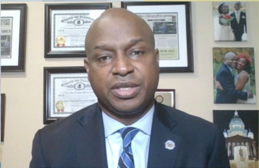 Illinois House Speaker Emanuel “Chris” Welch addresses the City Club of Chicago on Tuesday.